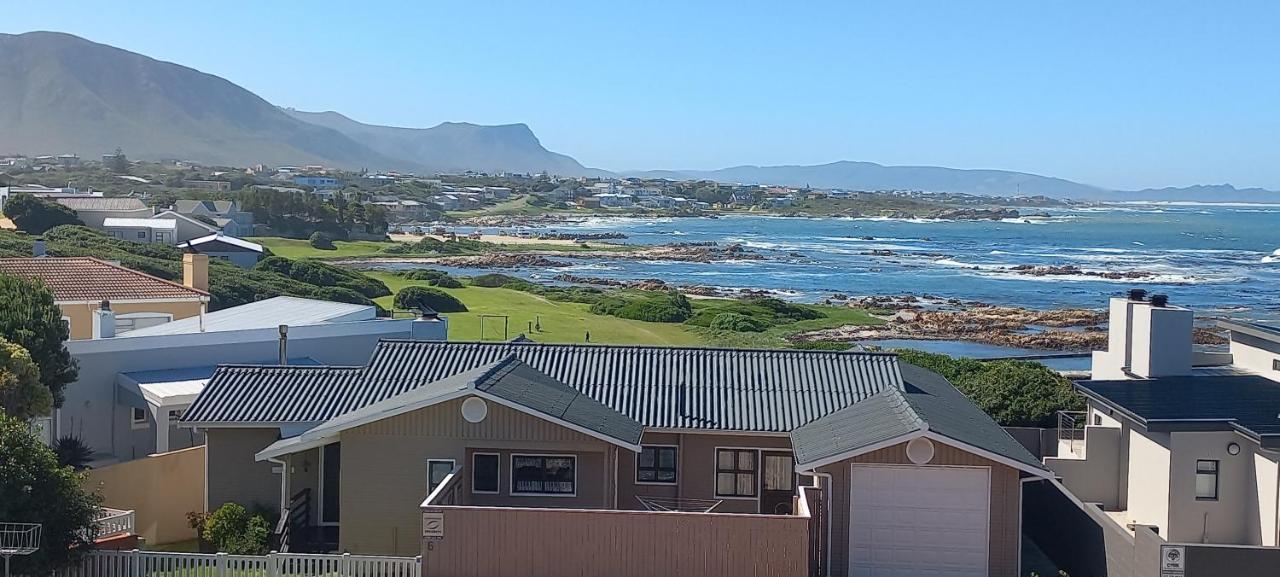 Pik 'N Wyntjie Apartment Gansbaai Luaran gambar