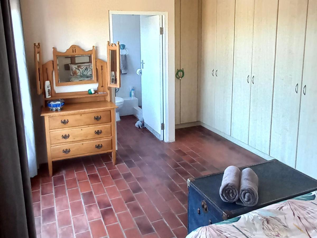 Pik 'N Wyntjie Apartment Gansbaai Luaran gambar