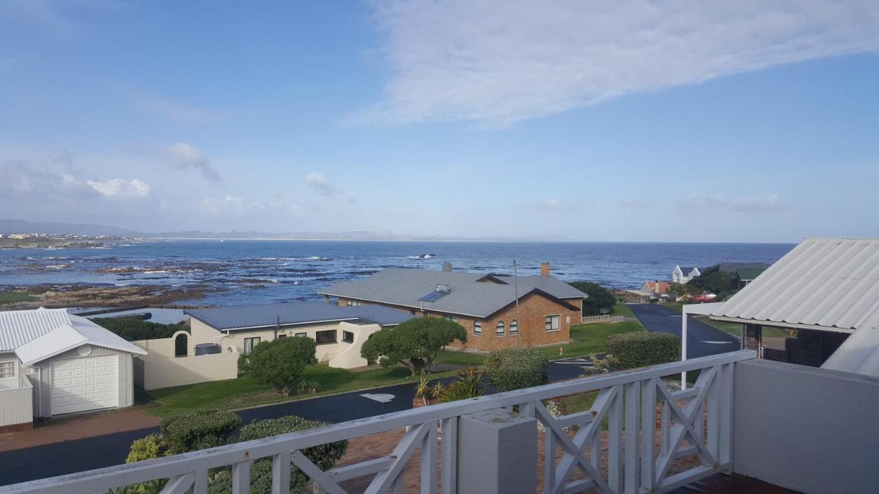 Pik 'N Wyntjie Apartment Gansbaai Luaran gambar